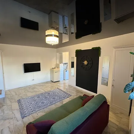 Neversea Beach-centru Vechi * Konstanca